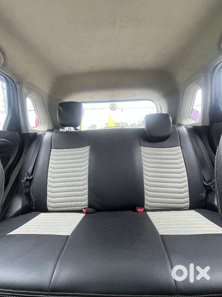 Maruti Suzuki Vitara Brezza 1.5 Vxi, 2022, Petrol