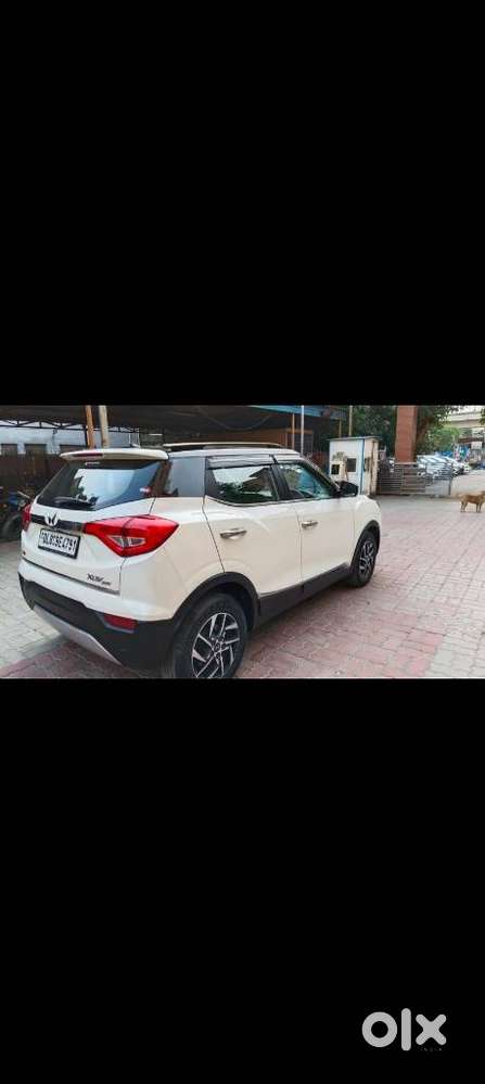Mahindra Xuv300 W8 Option Dual Tone, 2022, Petrol