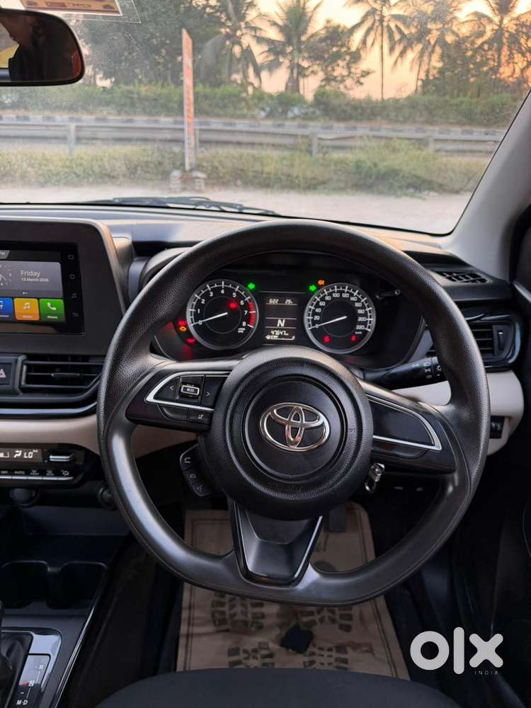 Toyota Glanza 1.2 S Amt, 2023, Petrol