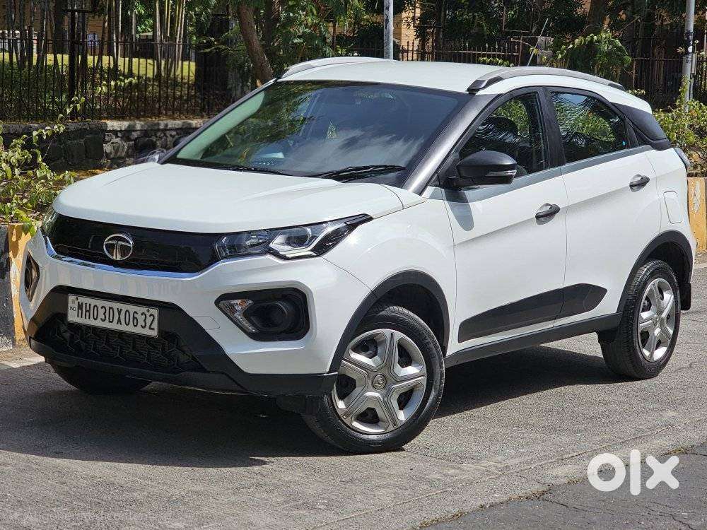 Tata Nexon 1.2 Revotron Xm (s), 2022, Petrol