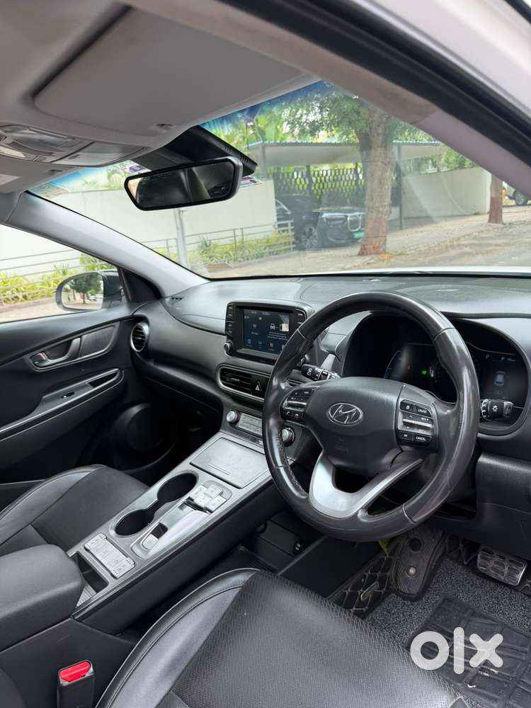 Hyundai Kona Electric Premium Dual Tone, 2023, Electric