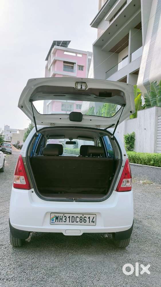 Maruti Suzuki Zen Estilo Lxi Bs Iv, 2010, Petrol