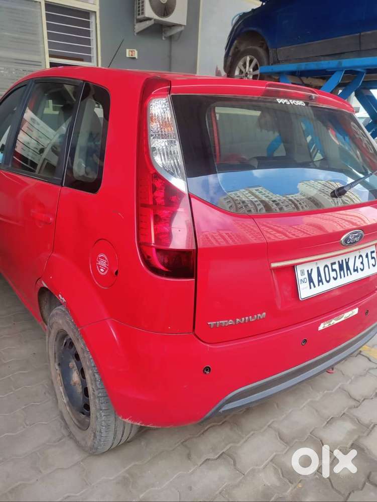 Ford Figo Titanium 2011