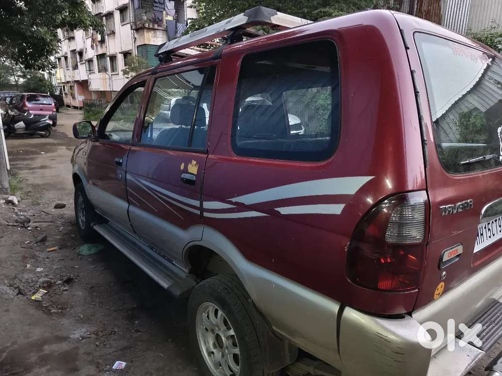 Chevrolet Tavera Diesel Manual 2011 Year