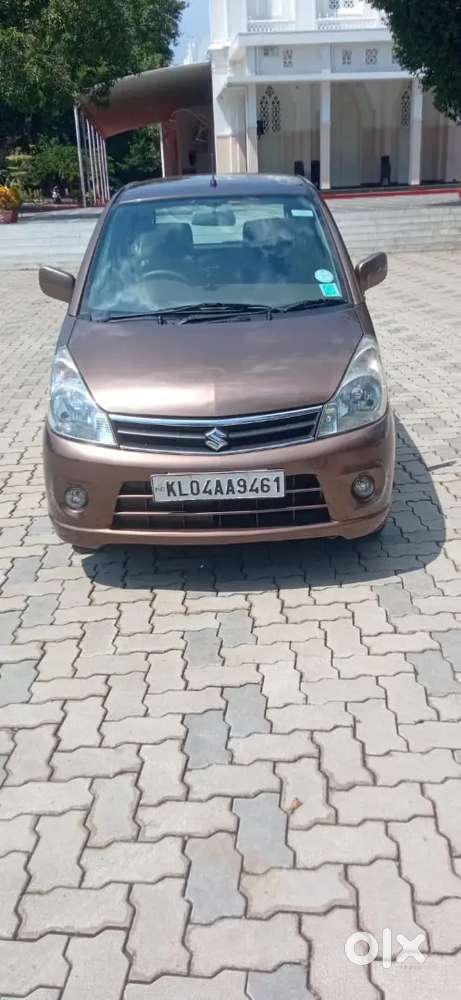 2011 Model Maruti Zen Estilo.