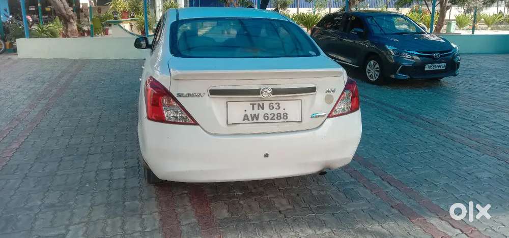 Nissan Sunny Diesel 2013