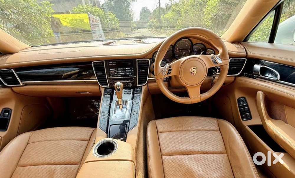 Porsche Panamera Diesel 2014 - Metallic Green