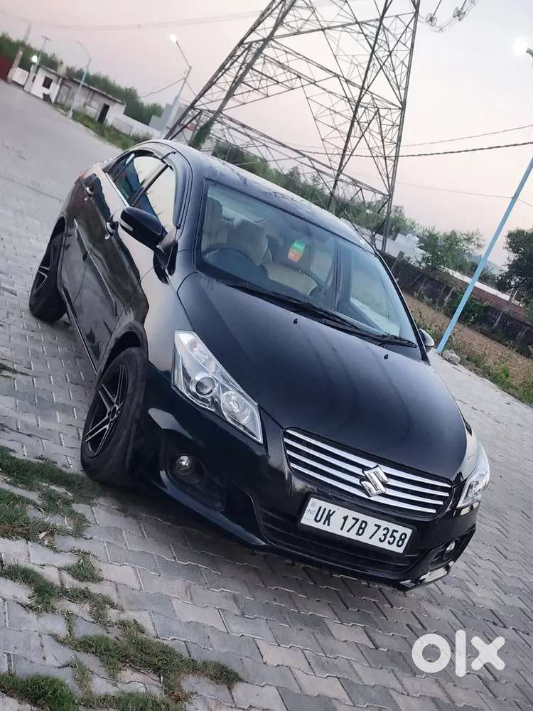 Maruti Suzuki Ciaz Vxi +
1st Owner 
Music System