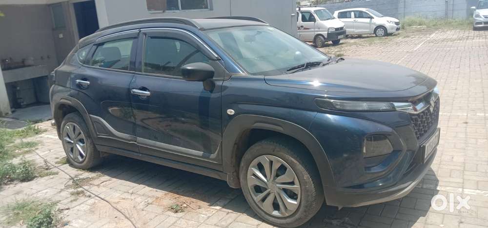 Maruti Suzuki Fronx Sigma 1.2l Mt, 2023, Petrol
