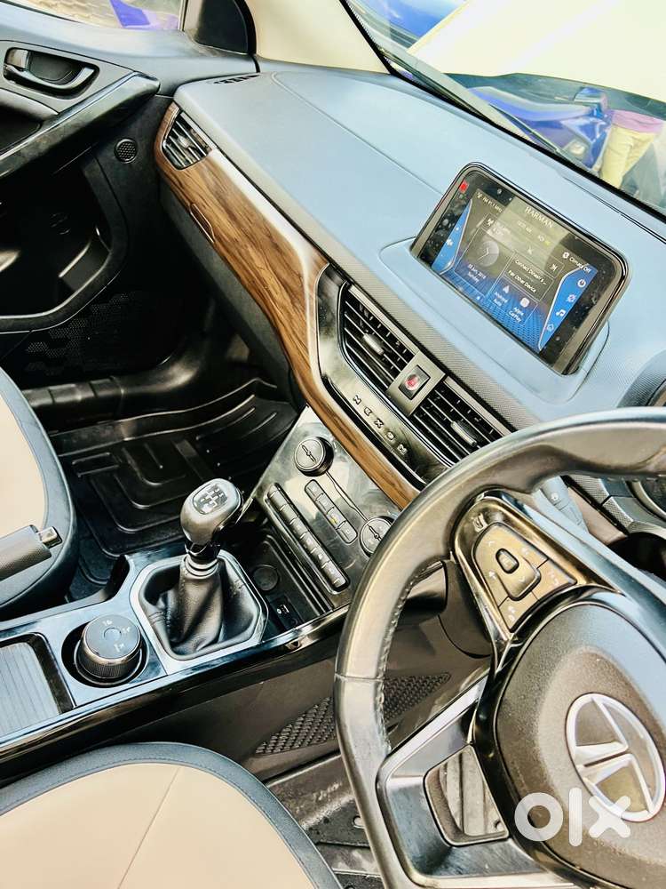 Tata Nexon 1.2 Revotron Xz Plus Kaziranga, 2022, Petrol