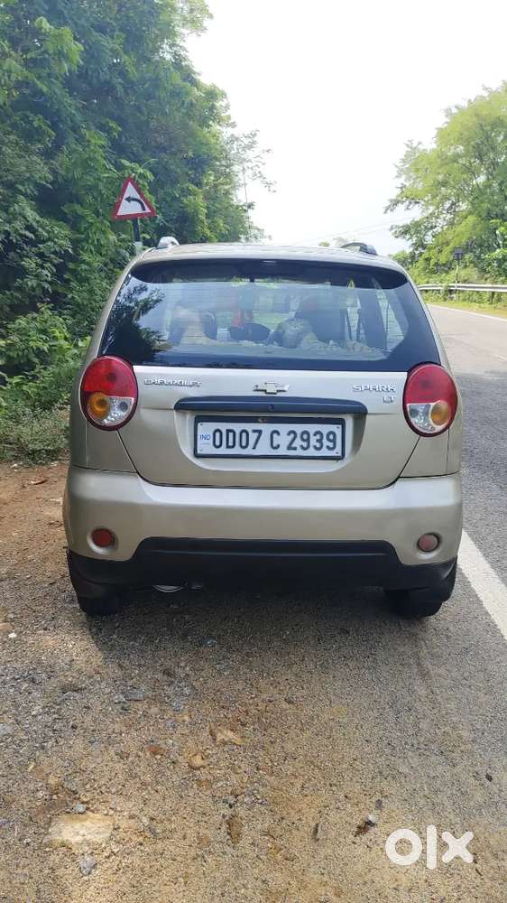 Chevrolet Spark 2012 Petrol Well Maintained