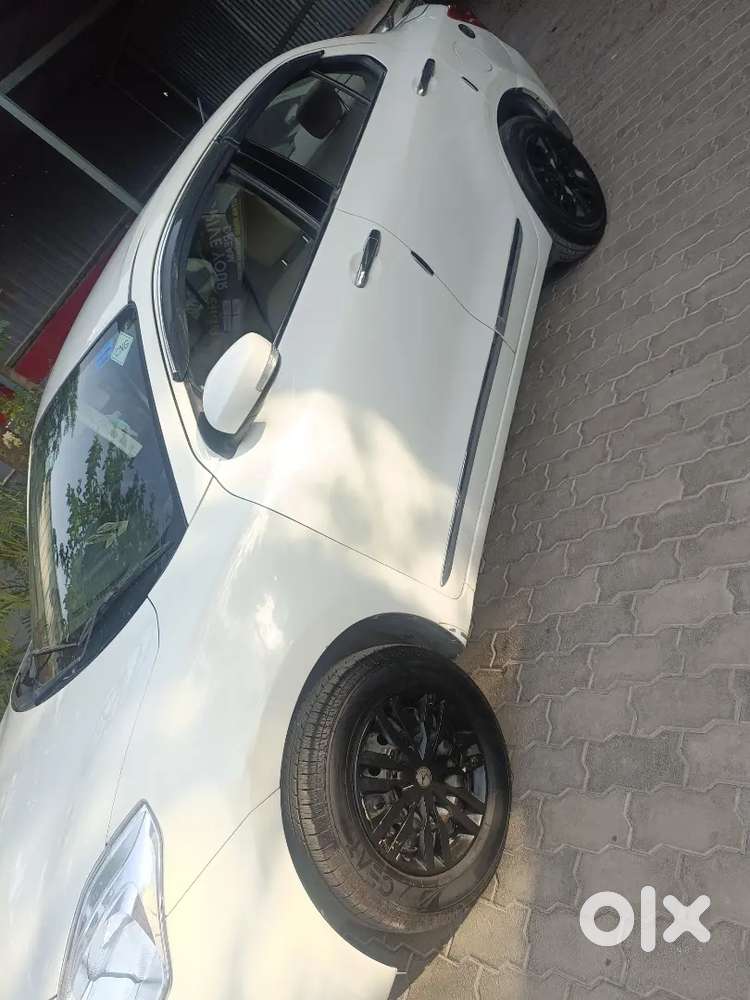 Maruti Suzuki Dzire 2022 Cng & Hybrids 85000 Km Driven