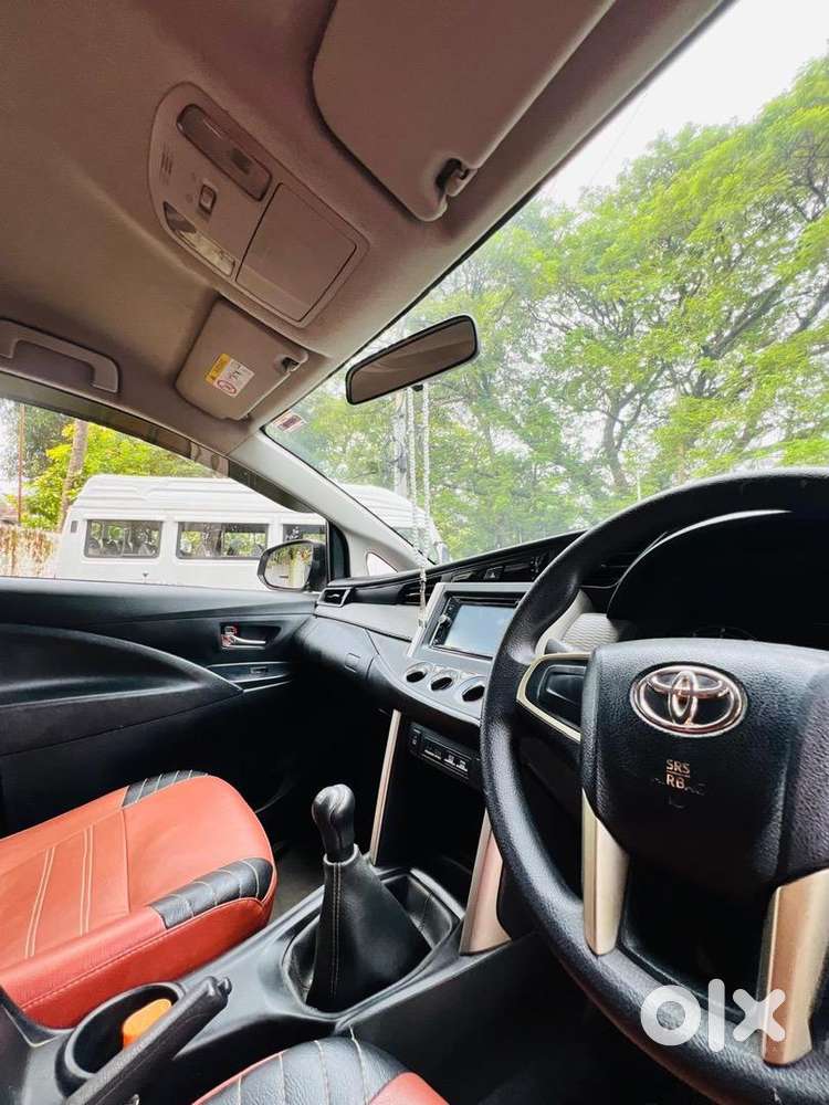 Toyota Innova Crysta Single Owner 2018 Diesel 90000 Km