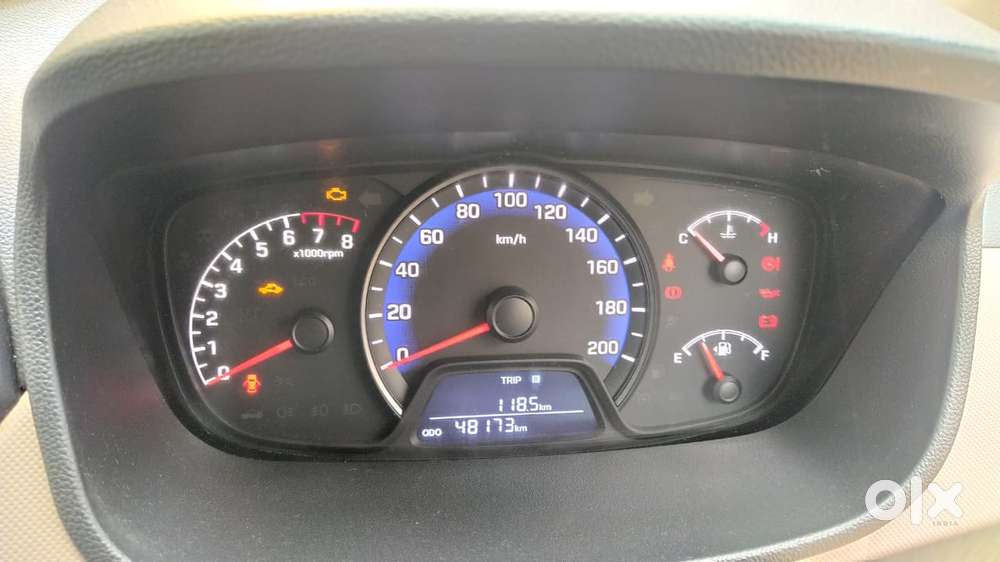 Hyundai Xcent, 2019, Petrol