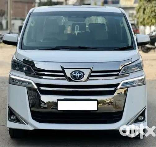 Toyota Vellfire Vip – Executive Lounge, 2021, Petrol
