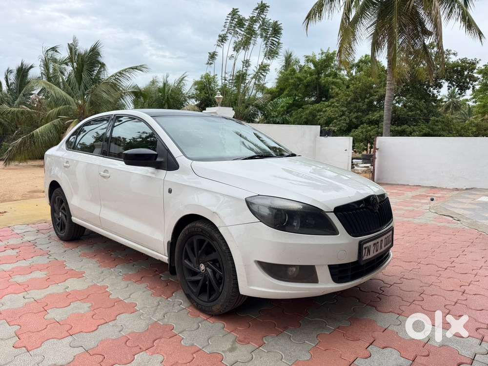 Skoda Rapid Diesel 2015 Variant