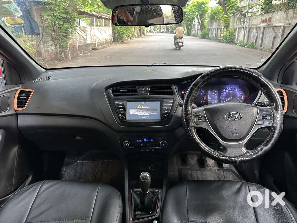 Hyundai Elite I20 1.2 Asta (o) Dual Tone, 2017, Petrol