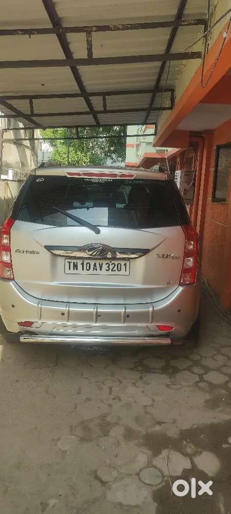 Mahindra Xuv500 2016 Diesel 139000 Km Driven