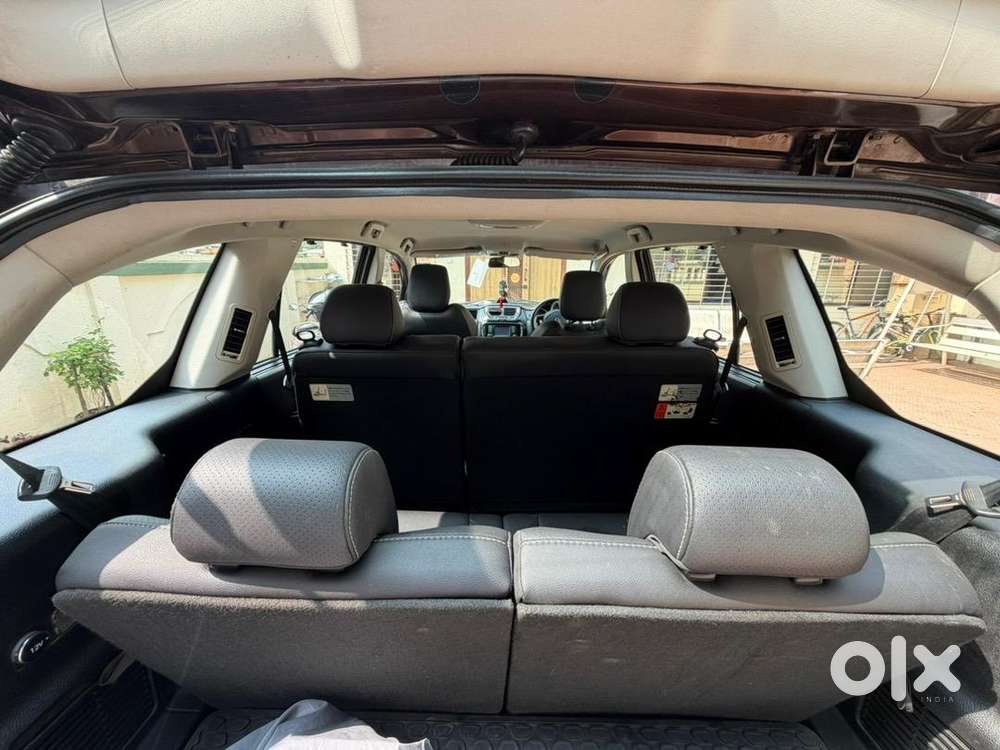  Tata Hexa Xta 7-seater  Immaculate Condition  Fully Maintained