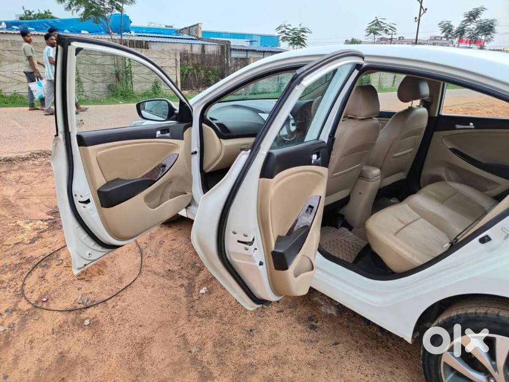 Hyundai Verna 1.6 Sx Crdi, 2015, Diesel