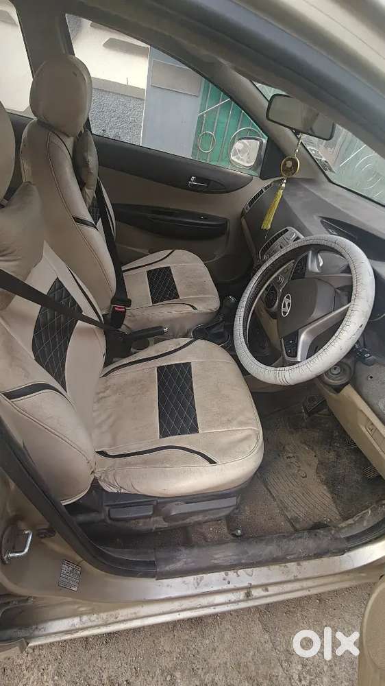Hyundai New I20 2011 Manual Asta