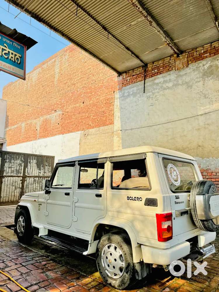 Mahindra Bolero Slx 2016 White  83,600 Km  Excellent Condition