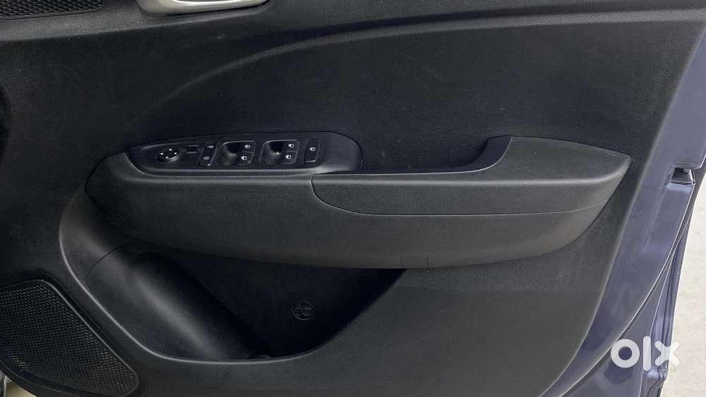 Hyundai Venue S, 2021, Petrol