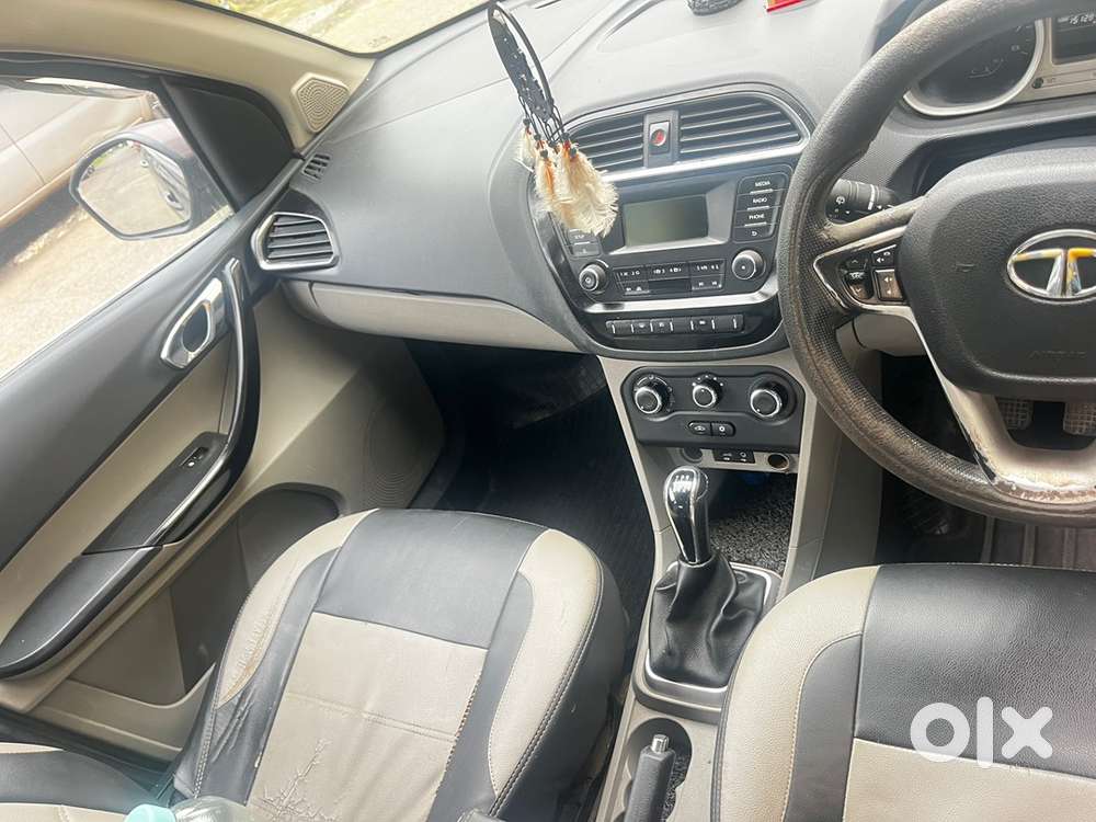 Tata Tiago Petrol 2017