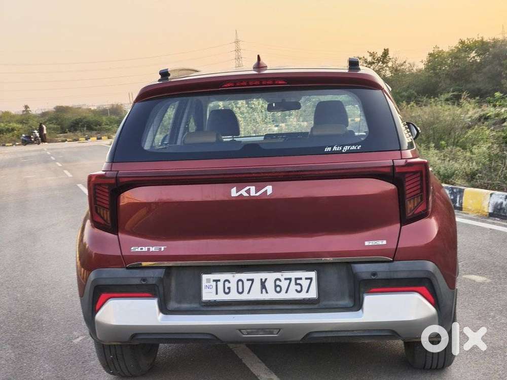 Kia Sonet Aurochs Edition 1.0 Petrol 7dct, 2024, Petrol