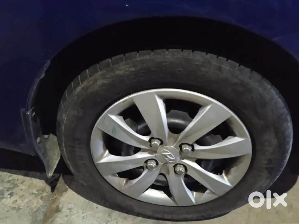 Hyundai Eon 2011 Petrol 32800 Km Running
