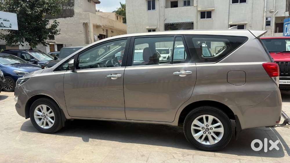 Toyota Innova Crysta 2.4 V 7 Str, 2018, Diesel