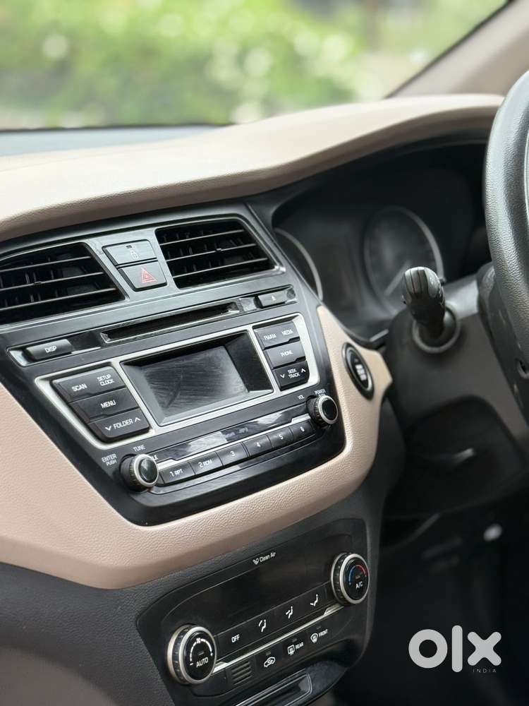 Hyundai Elite I20 Sportz (o) 1.2, 2015, Petrol