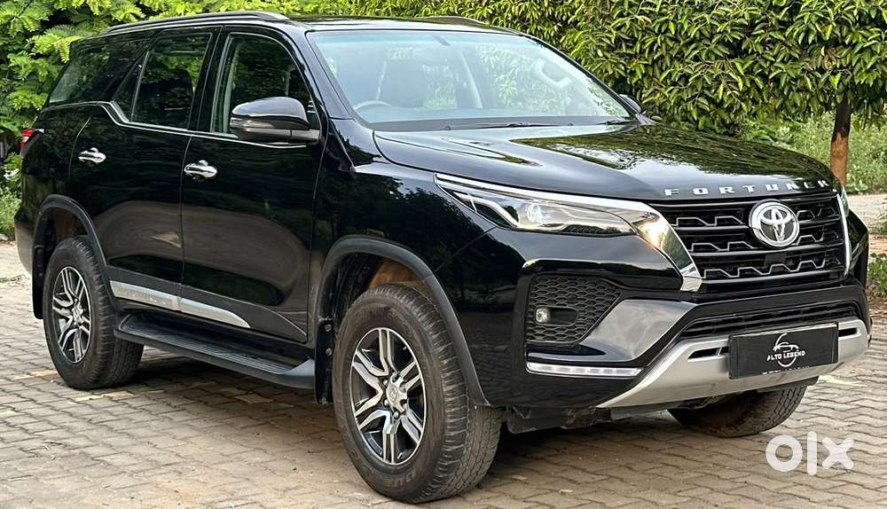 Toyota Fortuner 4x2 At 2.7 Petrol, 2024, Petrol