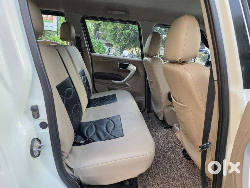 Mahindra Tuv 300 Mhawk100 T8, 2016, Diesel