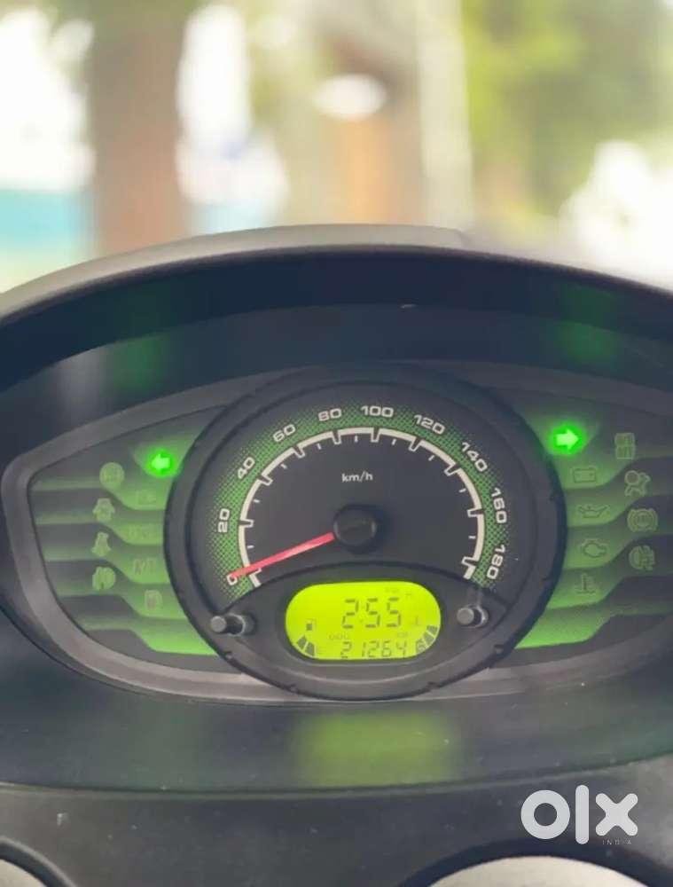 Chevrolet Spark Petrol 2014