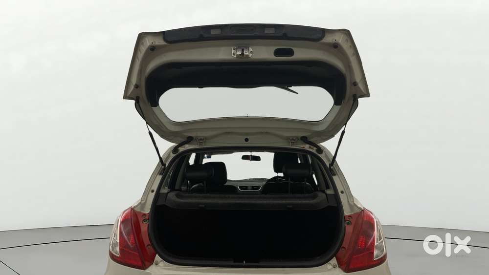 Maruti Suzuki Swift Zxi, 2016, Petrol