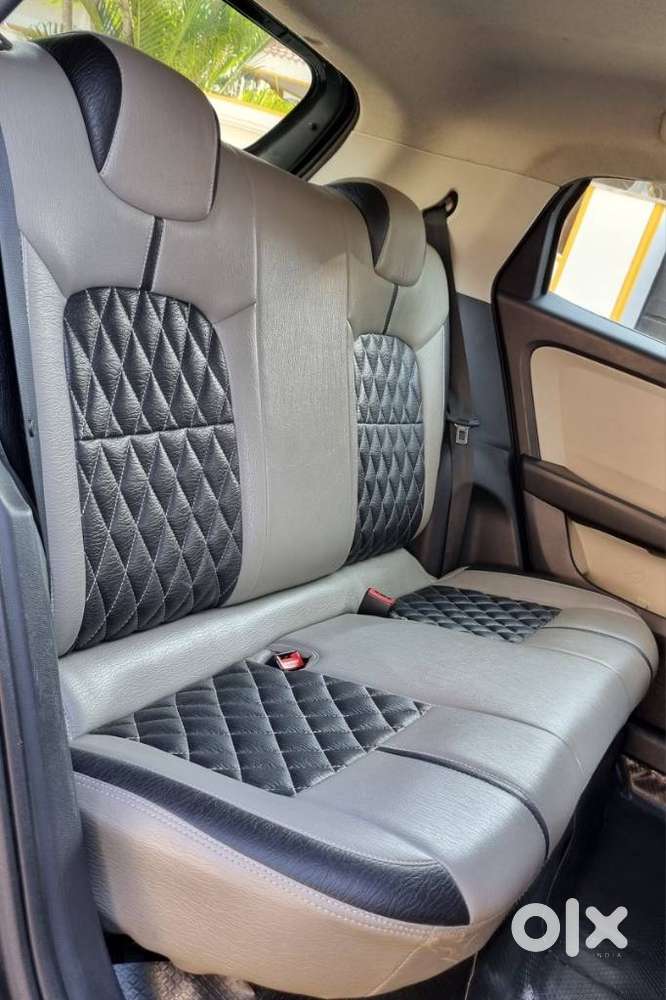 Tata Altroz 1.2 Xt, 2023, Petrol