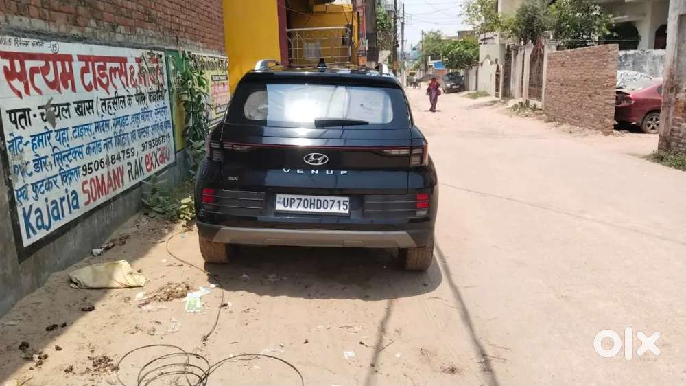 Hyundai Venue 2024 Diesel 53000 Km Driven