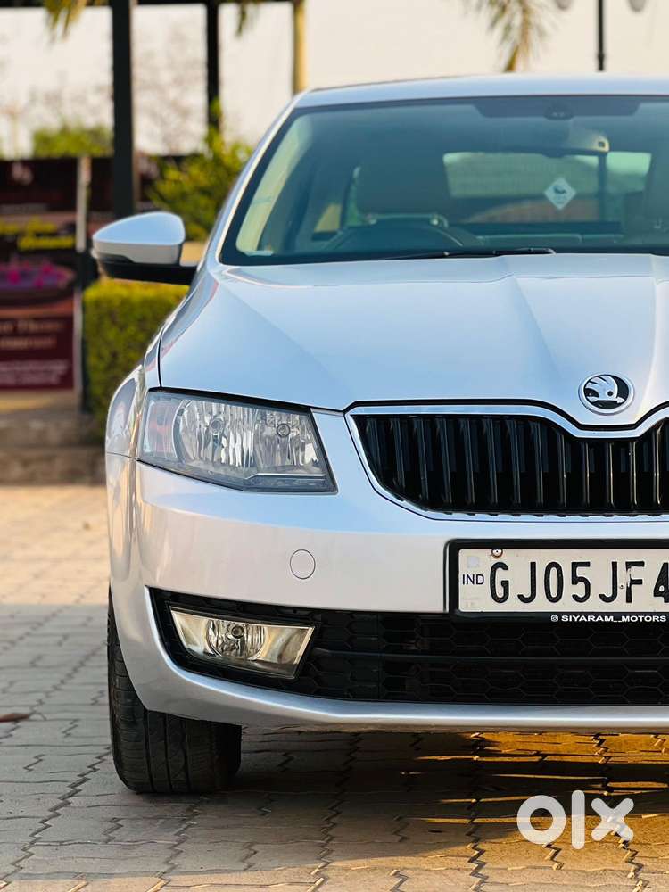 Skoda Octavia Ambition 2.0 Tdi At, 2013, Diesel