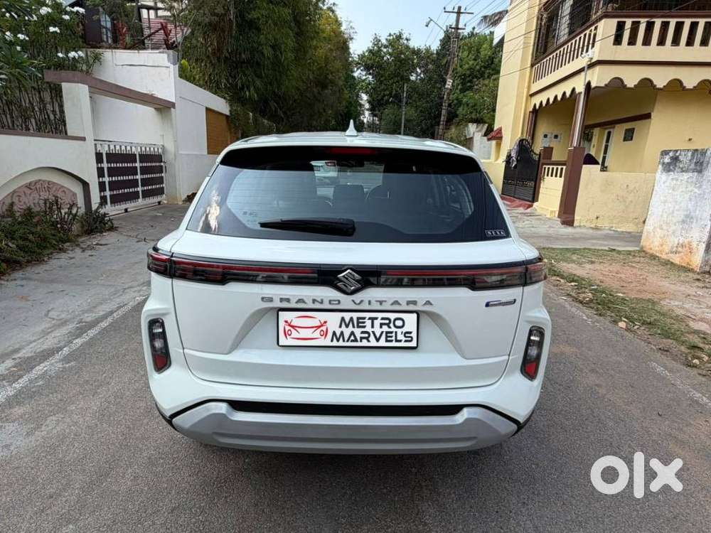 Maruti Suzuki Grand Vitara 1.5 Zeta Smart Hybrid, 2023, Petrol