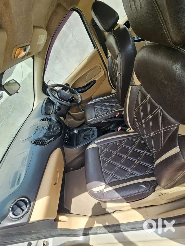 Ford Aspire Metalic Silver Sedan Car 2015 Diesel 22+ Mileage Per Km