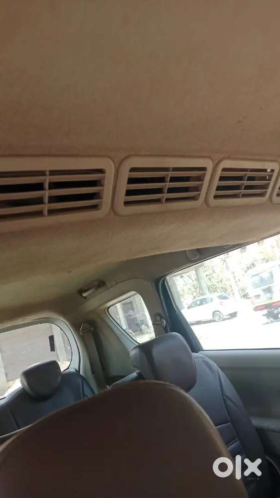 Maruti Suzuki Ertiga 2014