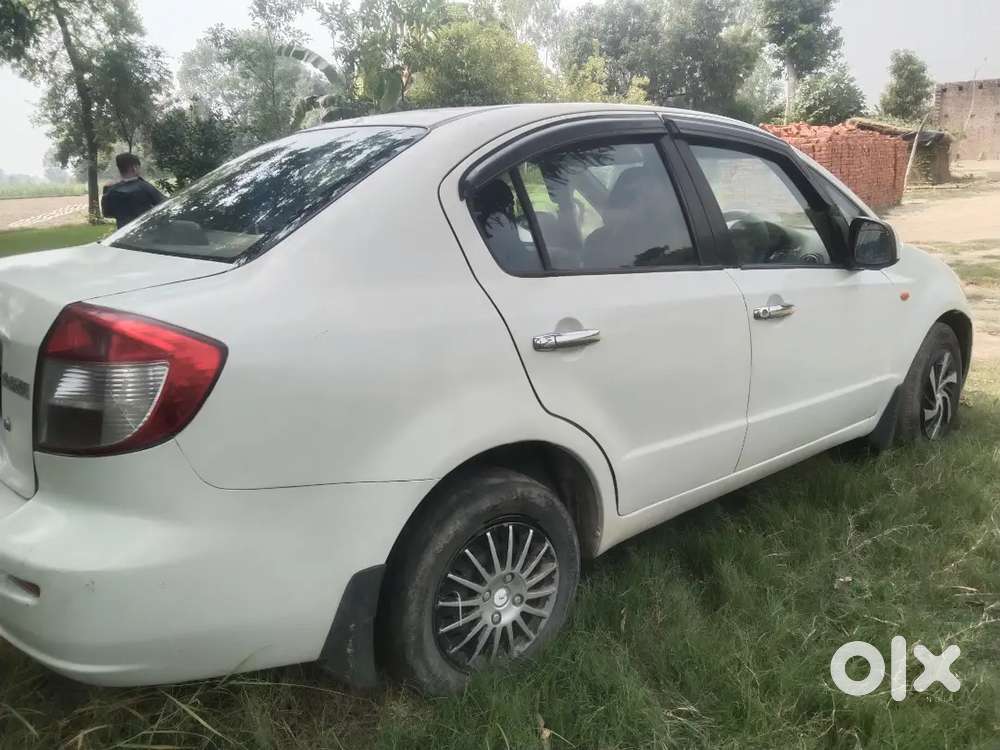 Maruti Suzuki Swift 2012