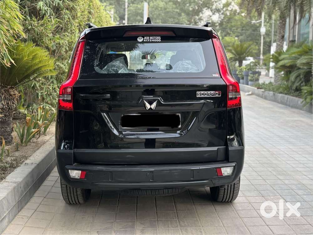 Mahindra Scorpio-n 2.0 Z2 Petrol Mt 7 Str, 2025, Petrol