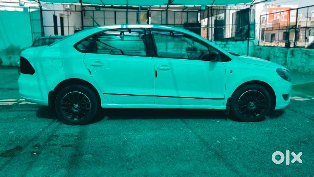 Skoda Rapid 1.6 Mpi Elegance Black Package, 2015, Diesel