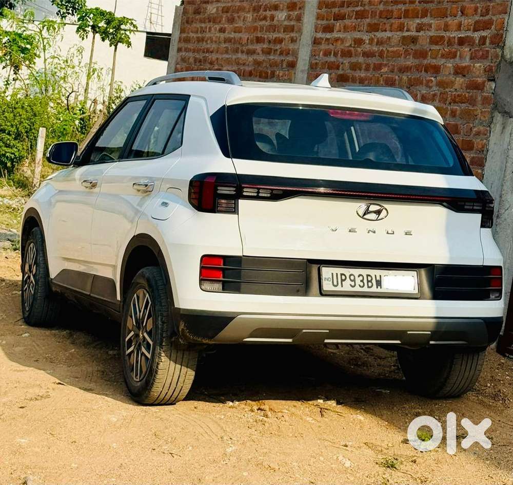 Hyundai Venue Diesel September Last 2022
