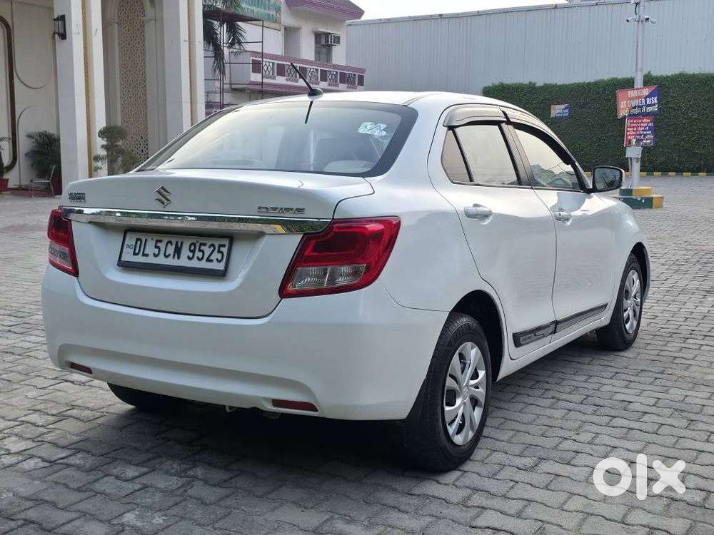 Maruti Suzuki Dzire 1.2 Vxi Cng, 2017, Cng & Hybrids