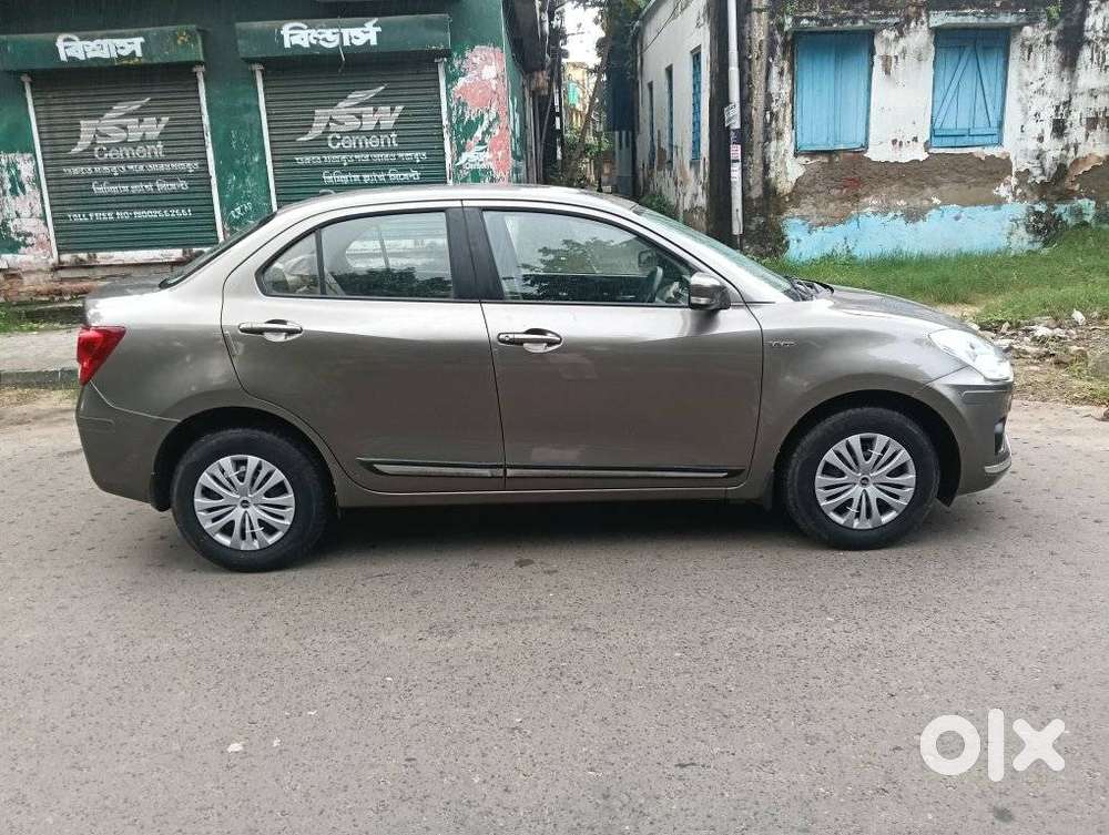 Maruti Suzuki Dzire 1.2 Vxi Amt, 2019, Petrol