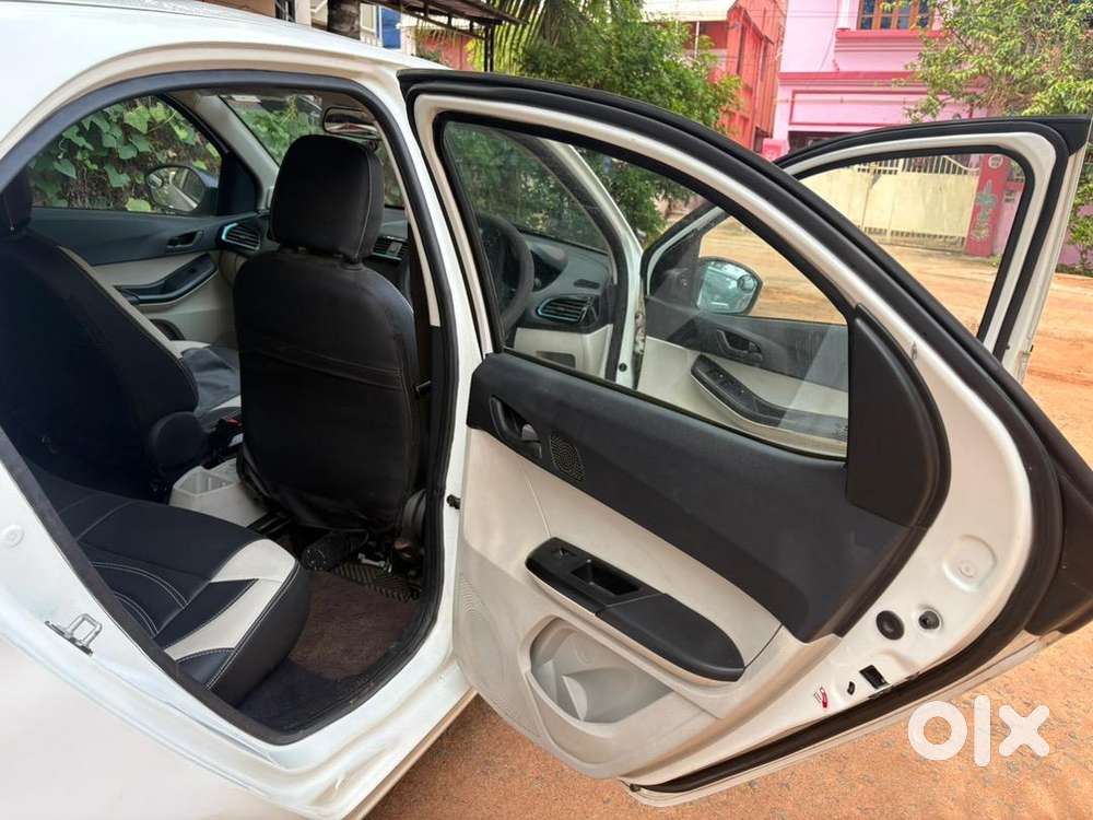 Tata Tiago Ev 2024 Electric Well Maintained