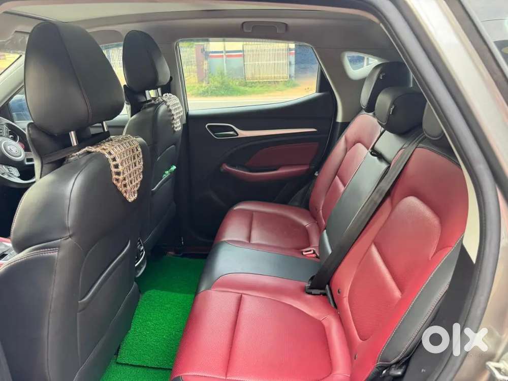 Mg Astor 2021 Petrol 33215 Km Driven